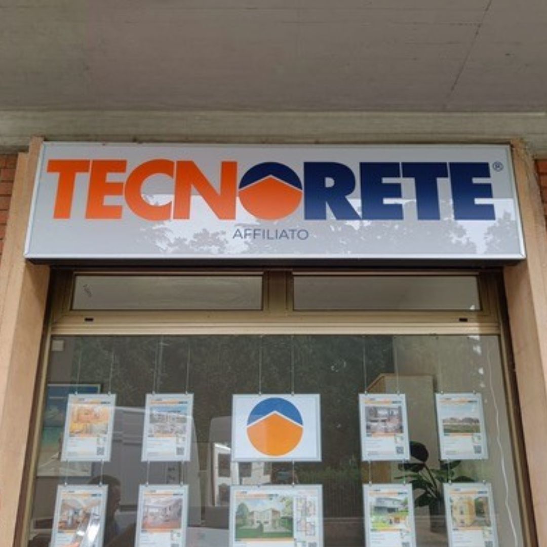 Insegne e totem Alfieri S.r.l. 02